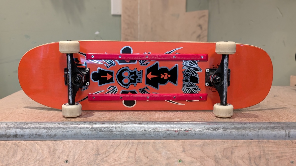 a complete skateboard